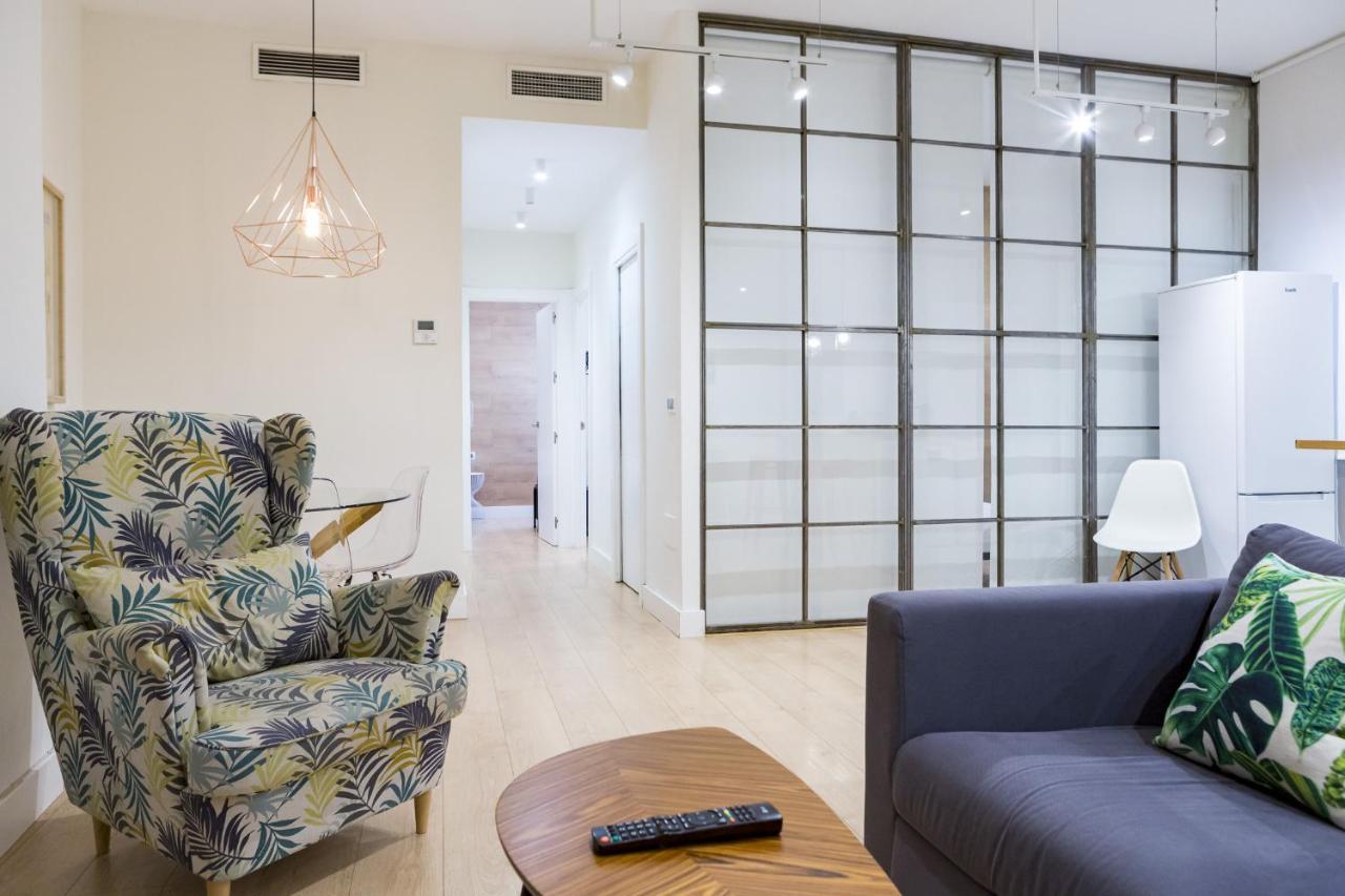 Apartment -malagasunapts-central&cozy 3bds Free Parking