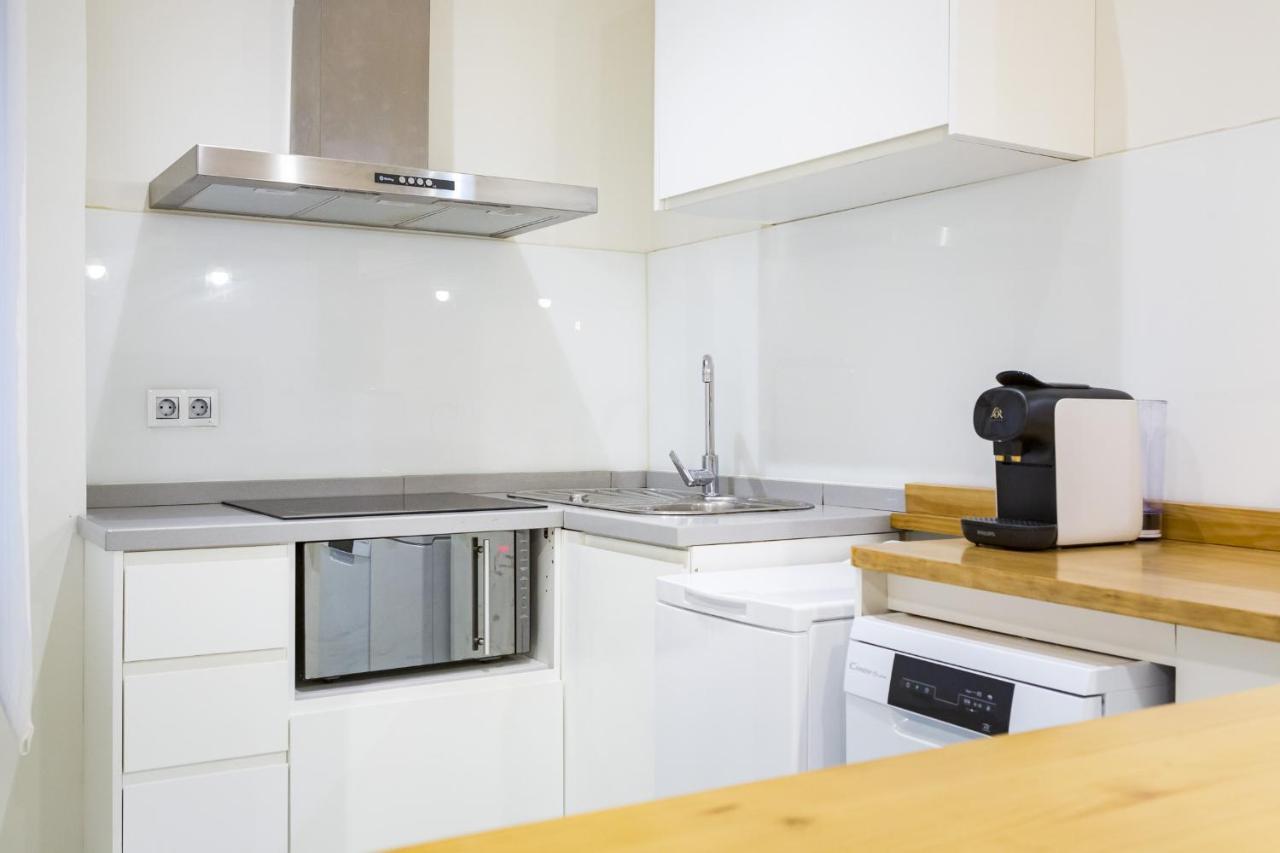 Apartment -malagasunapts-central&cozy 3bds Free Parking Malaga